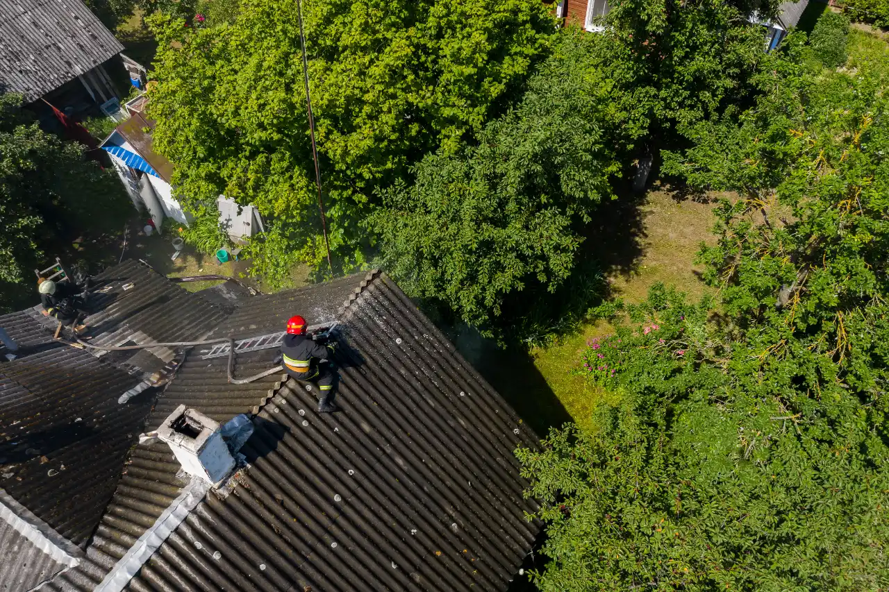 Emergency roof inspection in New Jersey